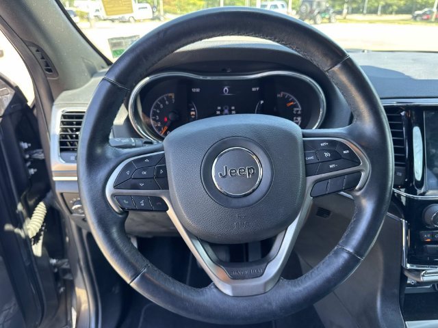Used 2019 Gray Jeep Limited image 49