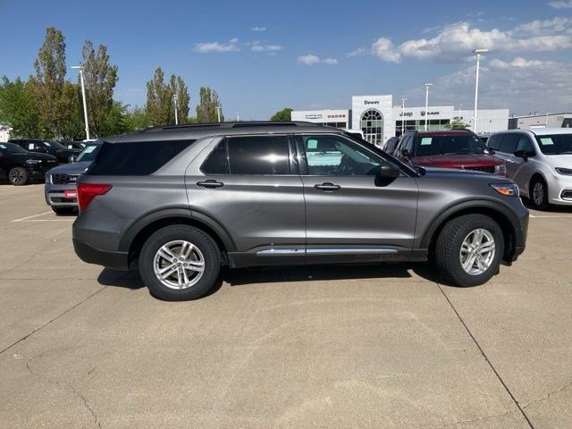 Used 2023 Carbonized Gray Metallic Ford XLT image 4