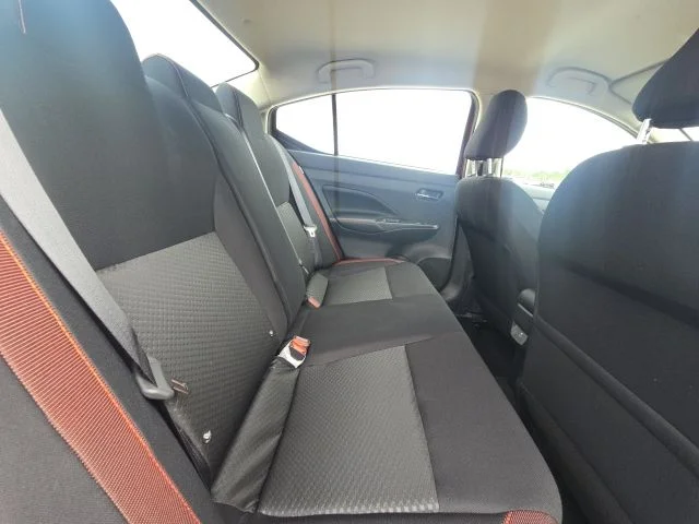 Used 2025 Red Nissan 1.6 SR image 11