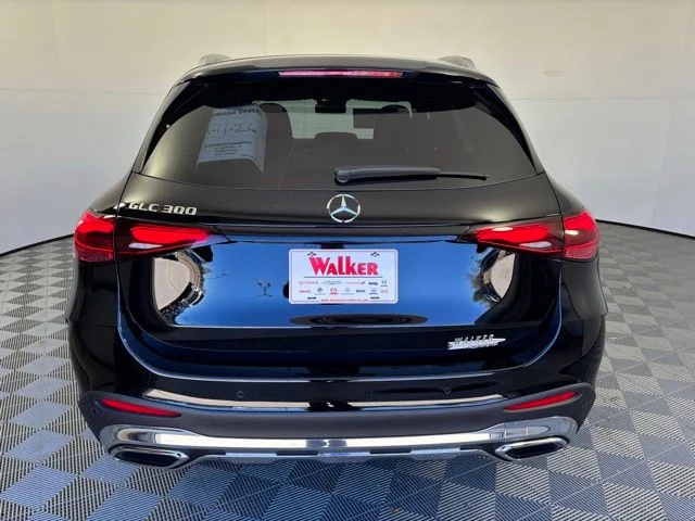 2026 Mercedes-Benz GLC Base - Photo 6