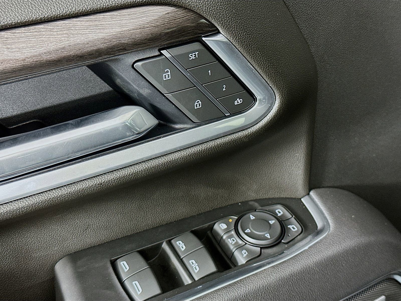 2025 Chevrolet Silverado 2500 HD LTZ - Photo 19