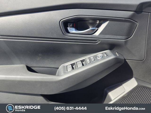 2025 Honda Accord LX - Photo 17