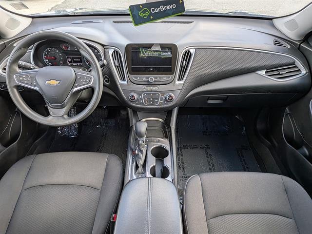 2025 Chevrolet Malibu 1LT - Photo 13