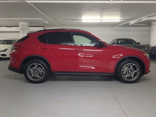 2025 Alfa Romeo Stelvio Base - Photo 8