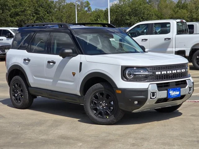 New 2026 Oxford White Ford Badlands® image 2