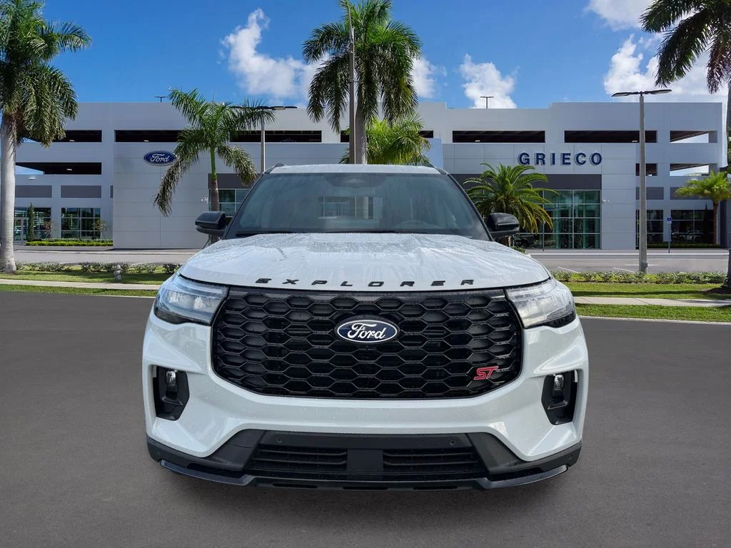 New 2027 Avalanche Gray Ford ST image 2