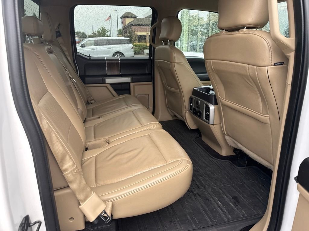 Used 2017 White Ford Lariat image 6