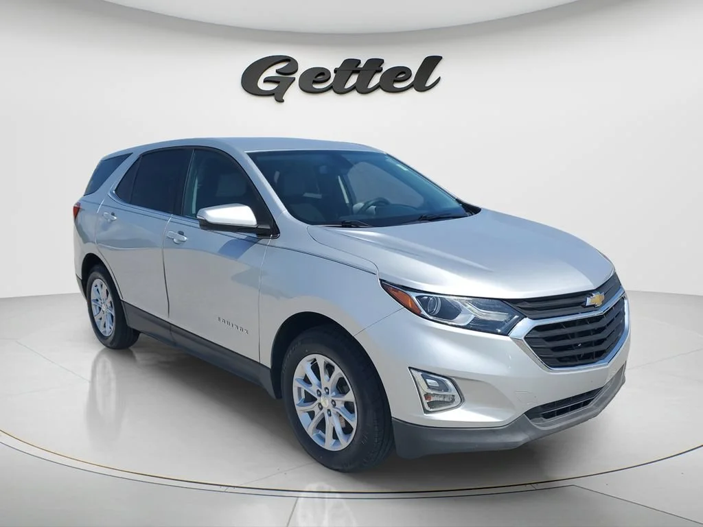 Used 2018 SILVER ICE METALLIC Chevrolet LT image 3