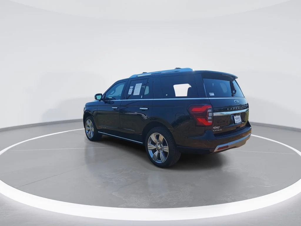 Used 2022 Black Ford Platinum image 6