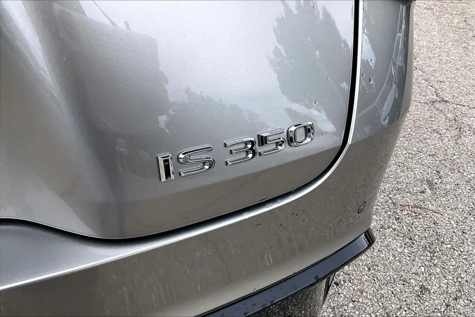 Used 2021 Atomic Silver Lexus F SPORT image 10