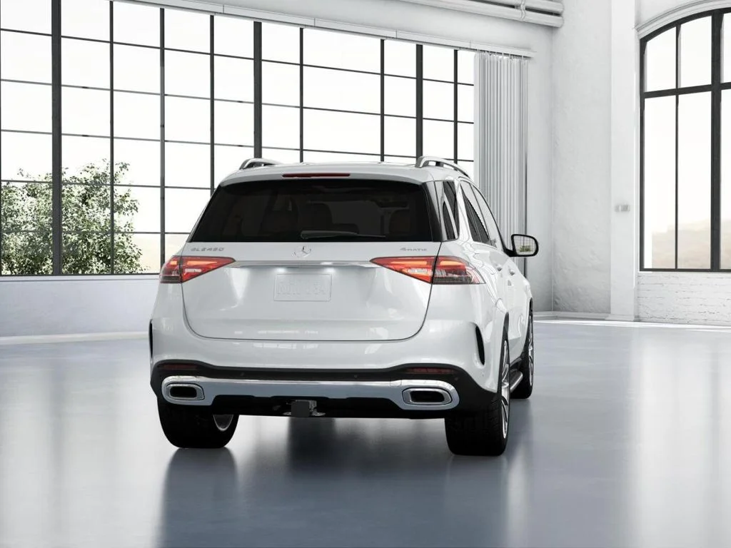 New 2026 MANUFAKTUR Moonlight White Metallic Mercedes-Benz GLE 450 image 24