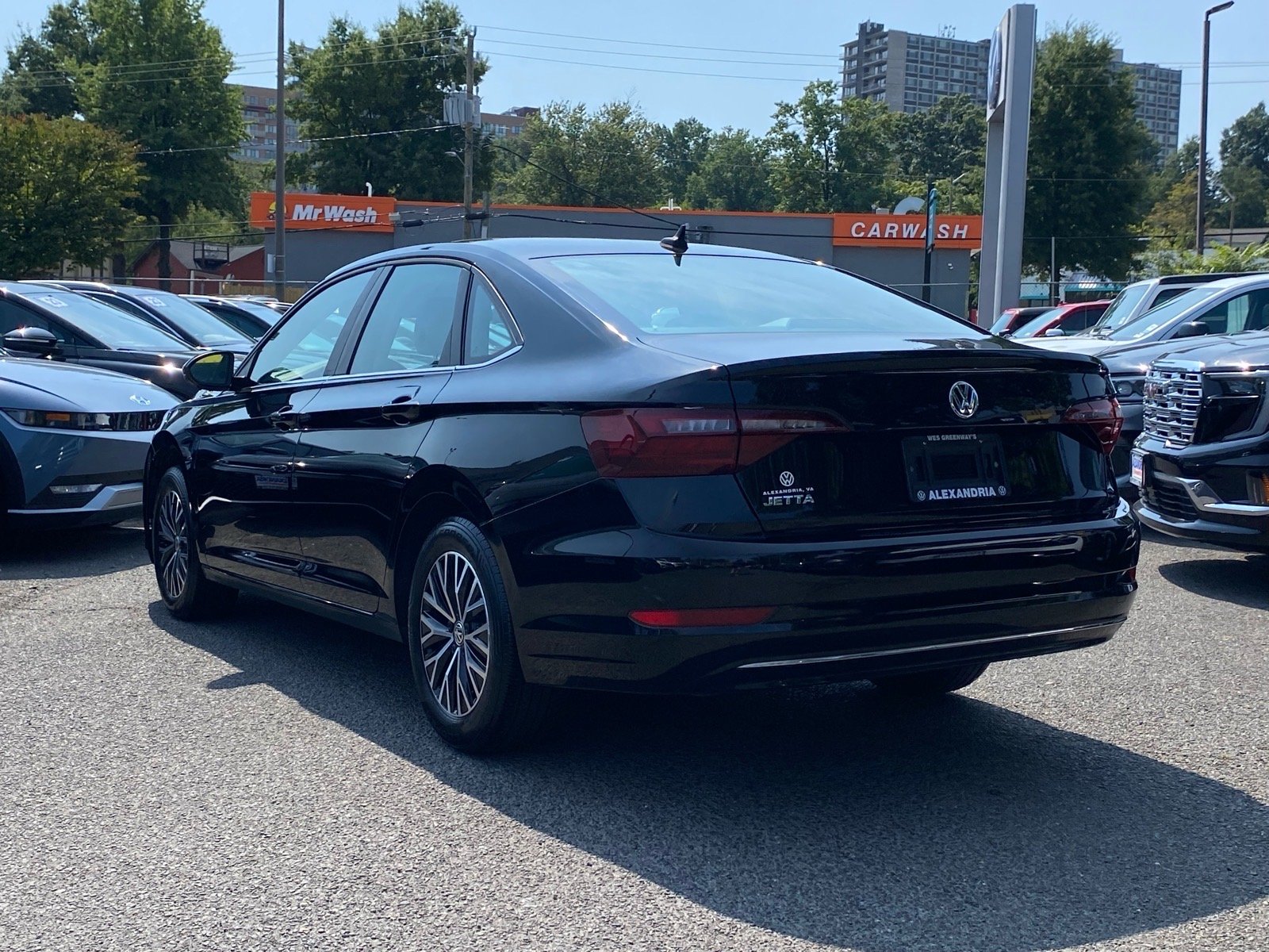Used 2021  Volkswagen 1.4T SE image 4