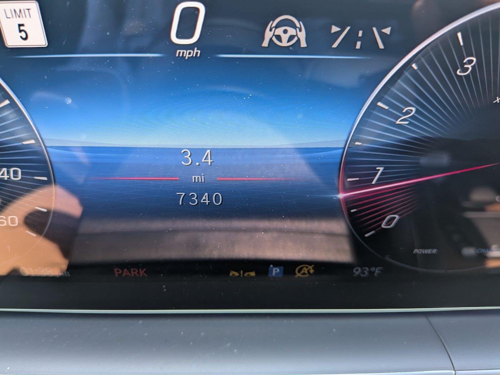 Used 2025 Cirrus Silver Metallic Mercedes-Benz GLS 450 image 20