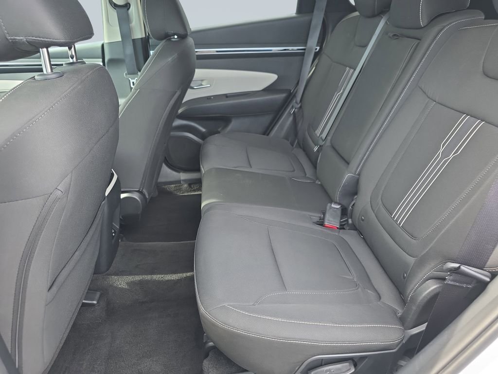 Used 2024 White Pearl Hyundai SEL image 32