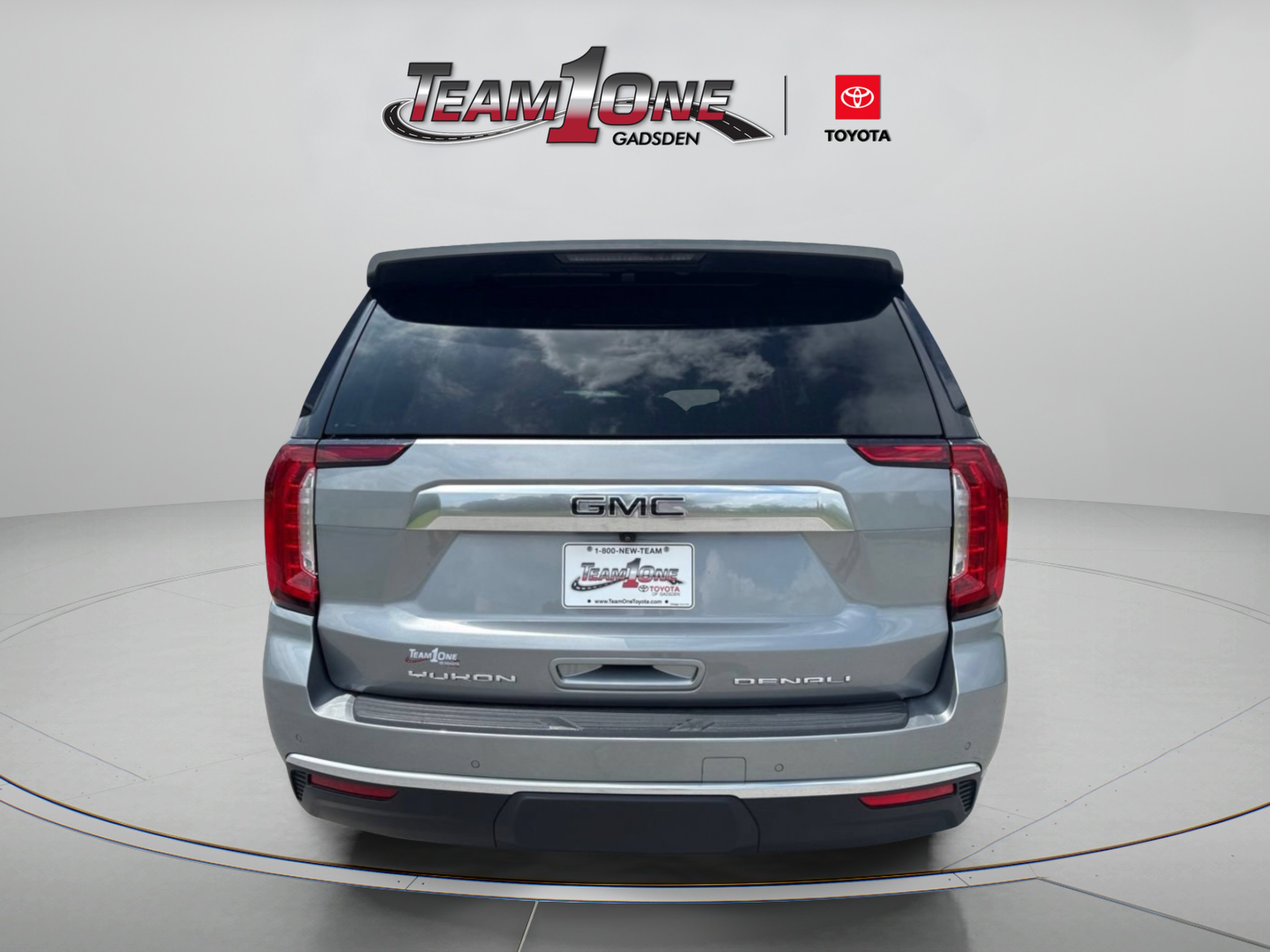 Used 2023 Sterling Metallic GMC Denali image 8