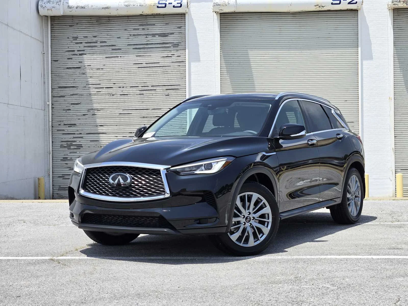 2025 INFINITI QX50 LUXE