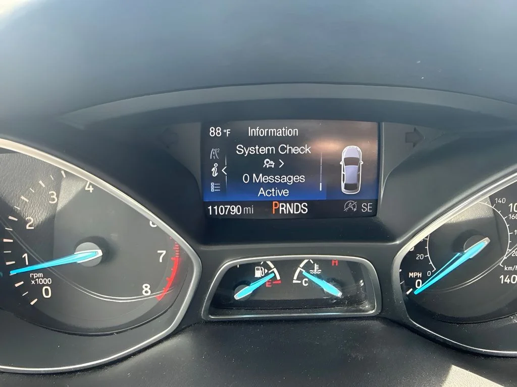 Used 2019 White Ford SEL image 24