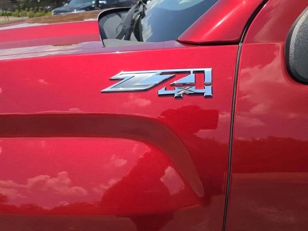 Used 2018 RED QUARTZ TINTCOAT GMC SLT image 5
