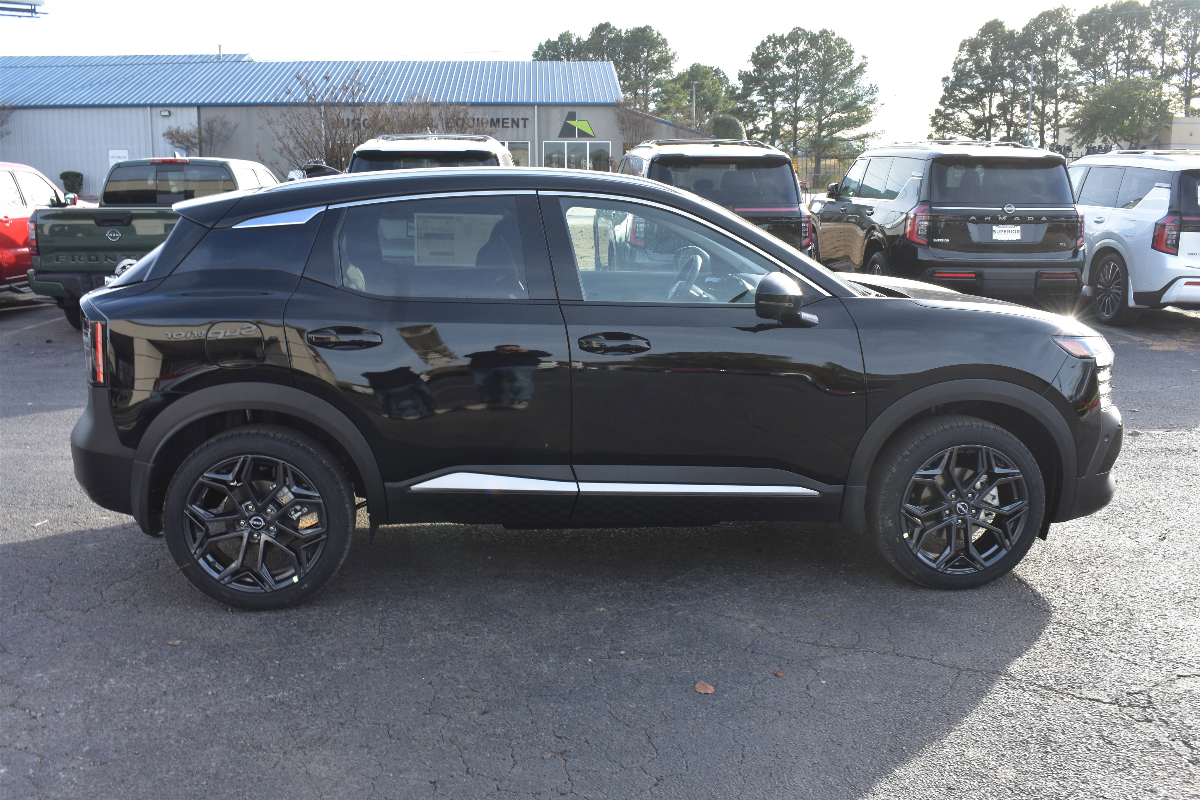 New 2026 Super Black Nissan SR image 4
