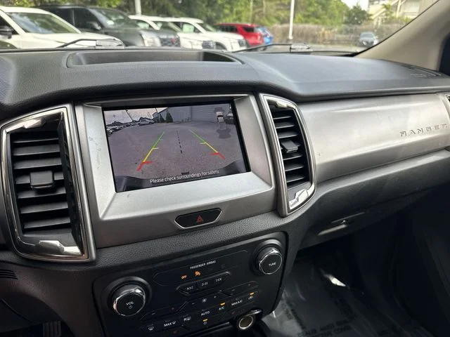Used 2020 Black Ford XLT image 23