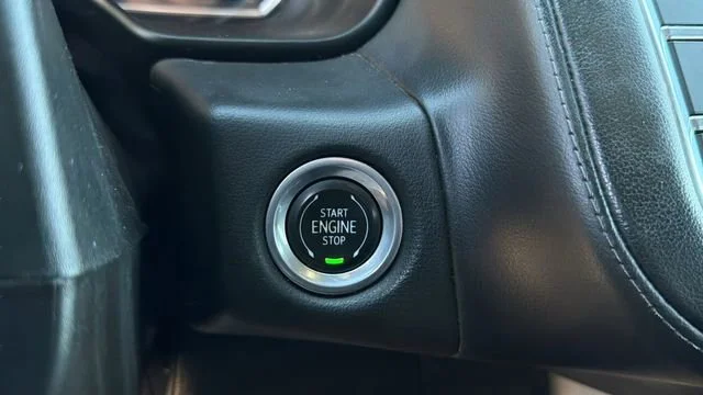 Used 2021 Satin Steel Metallic Chevrolet Z71 image 28