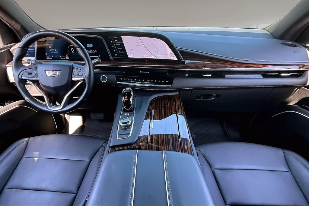 Used 2021 White Cadillac Luxury image 15