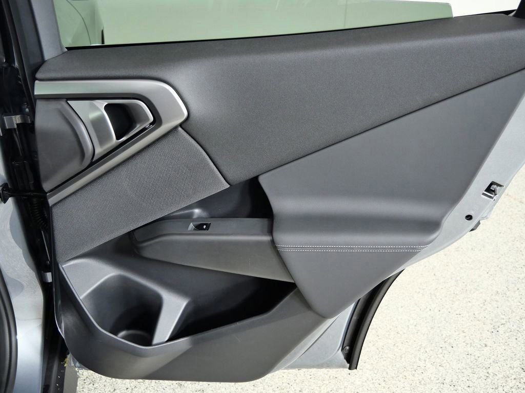 Used 2026 Skyscraper Grey Metallic BMW 30 xDrive image 25