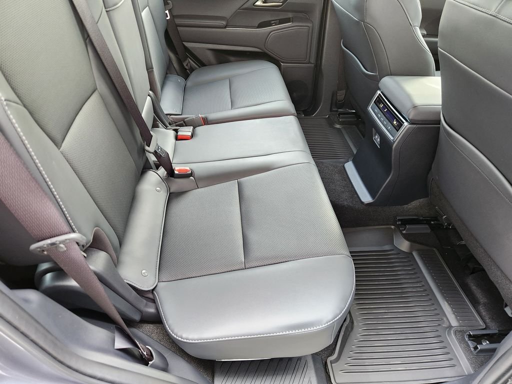 Used 2026 Gray Pearl Lexus 550 Premium image 31