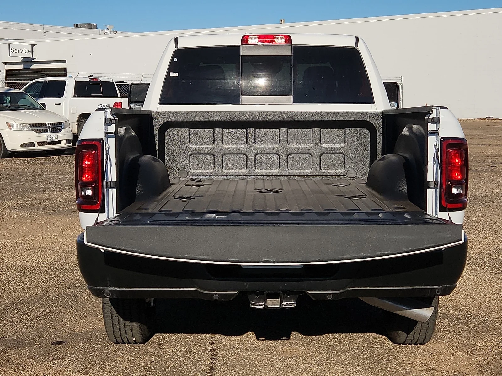 New 2026 White Ram TRADESMAN CREW CAB 4X4 6