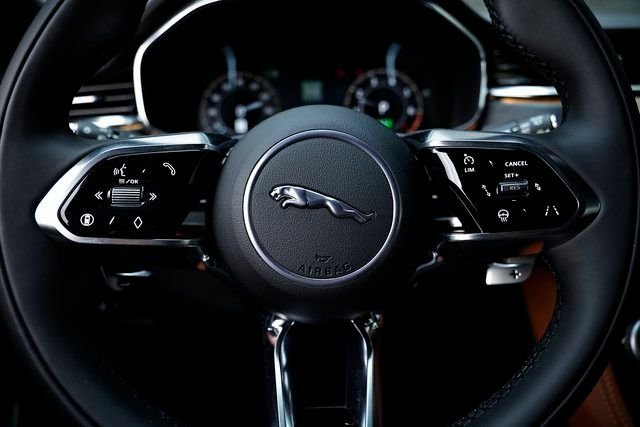 2026 Jaguar F-Pace R-Dynamic S - Photo 37