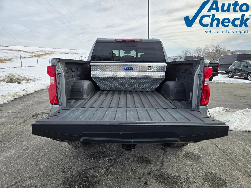 Used 2024 Sterling Gray Metallic Chevrolet ZR2 image 28