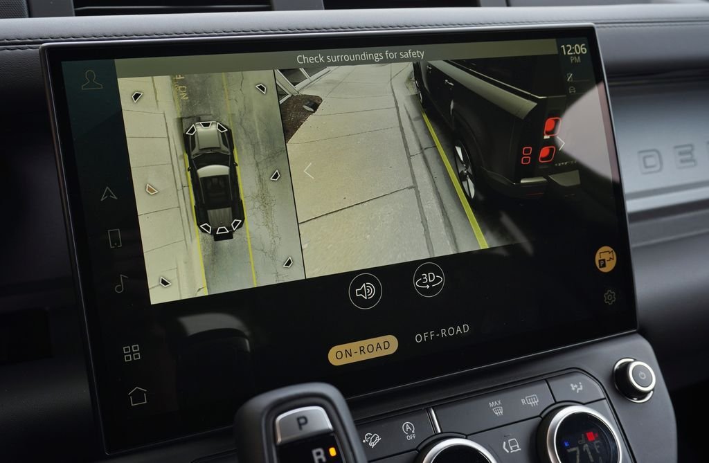 New 2026 Santorini Black Land Rover X image 26