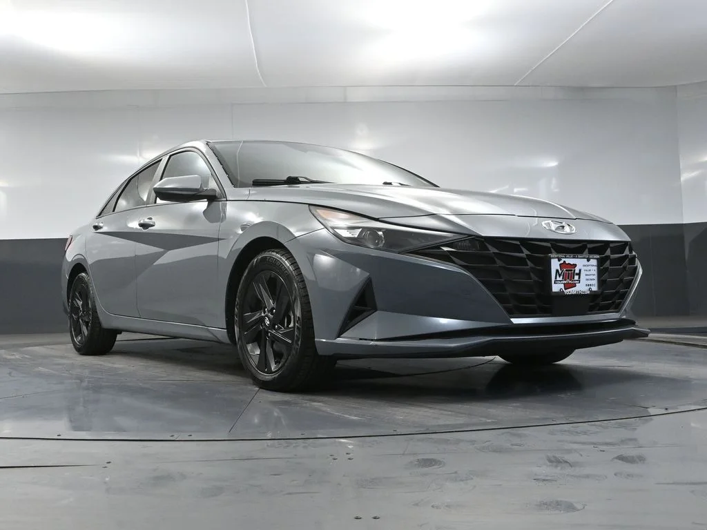 Used 2021 Gray Hyundai SEL image 50