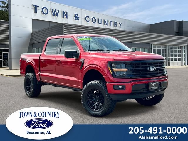 Used 2024 Red Ford XLT image 1