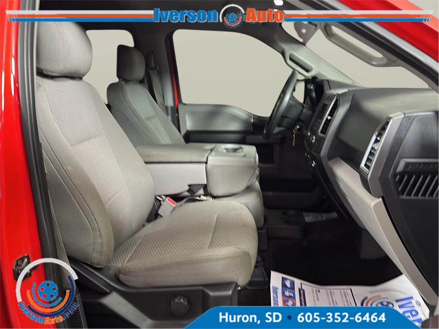 Used 2017 Race Red Ford XLT image 27