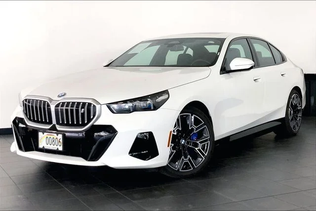 2026 BMW i5 eDrive40 Sedan's photo