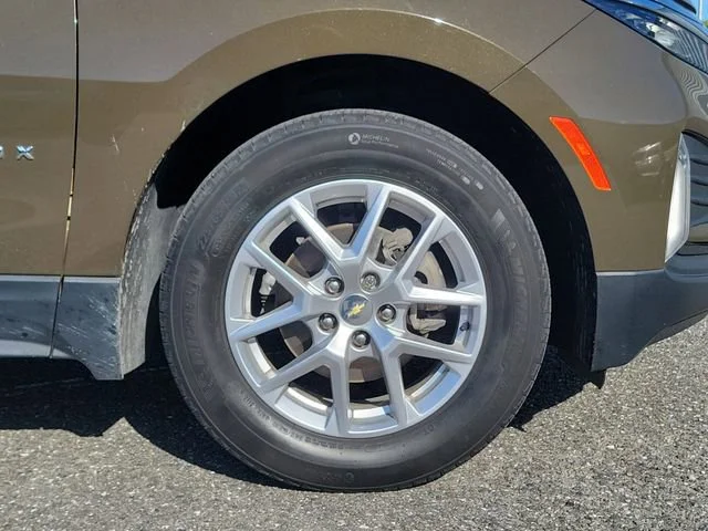 2023 Chevrolet Equinox LT - Photo 6