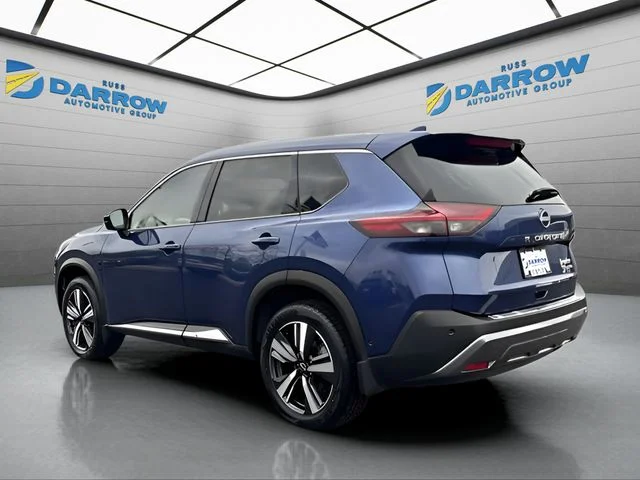 Used 2023 Blue Nissan SL image 3