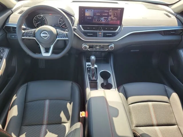 New 2026 Pearl White TriCoat / Super Black Two-tone Nissan SR image 15