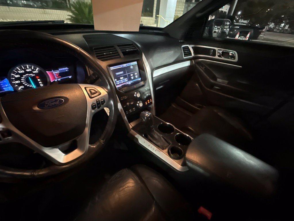 Used 2013 Green Ford XLT image 14