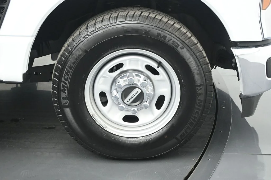2026 Ford F-350 Super Duty XL - Photo 27