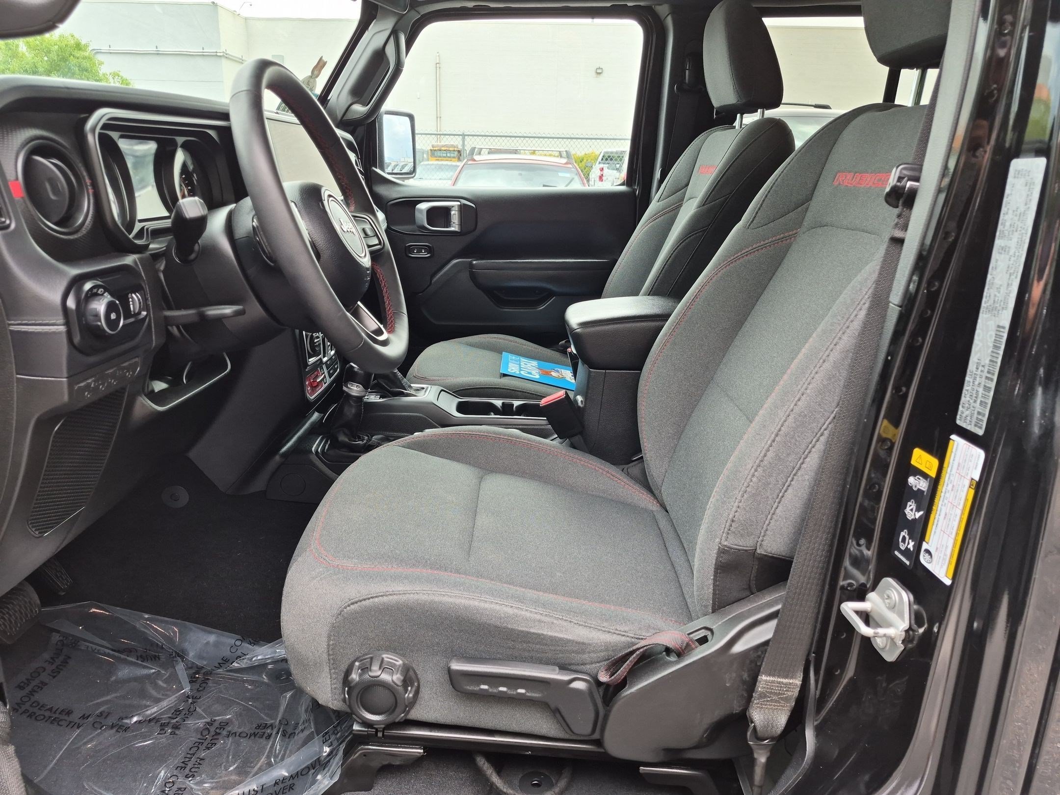 Used 2024 Black Jeep 4-Door Rubicon 4x4 image 23