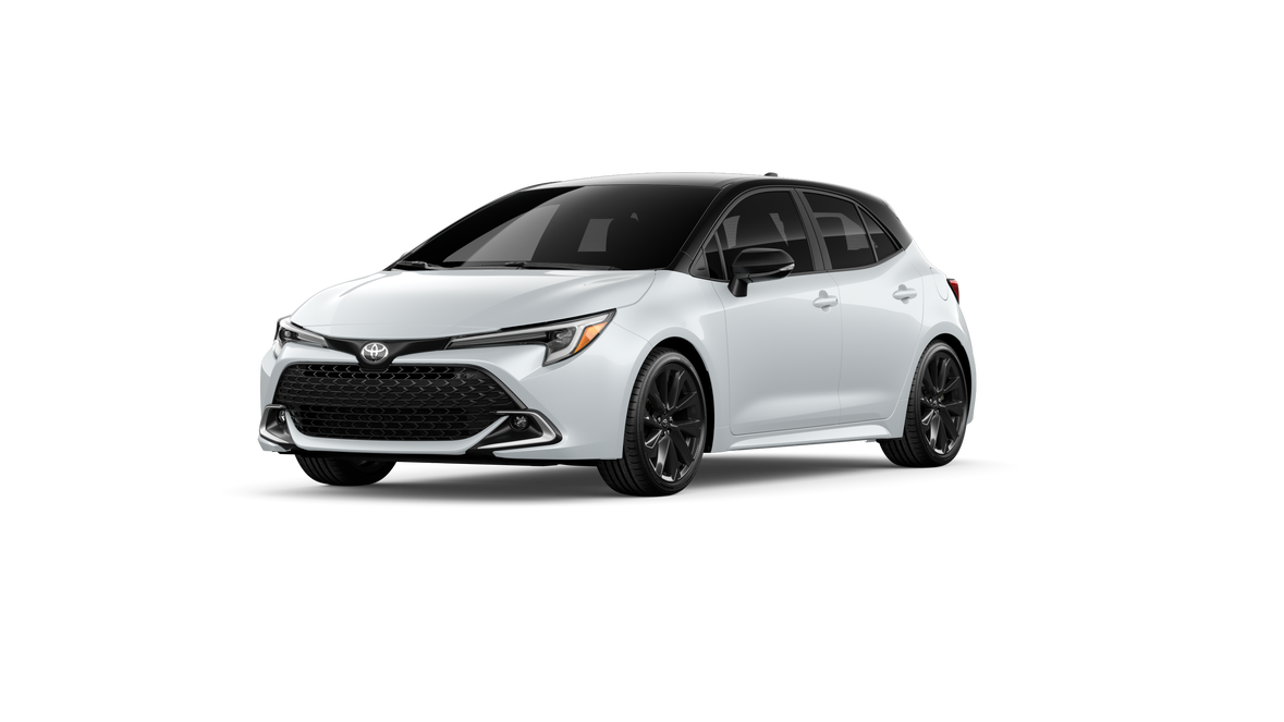 New 2027 Wind Chill Pearl with Black roof Toyota XSE image 23