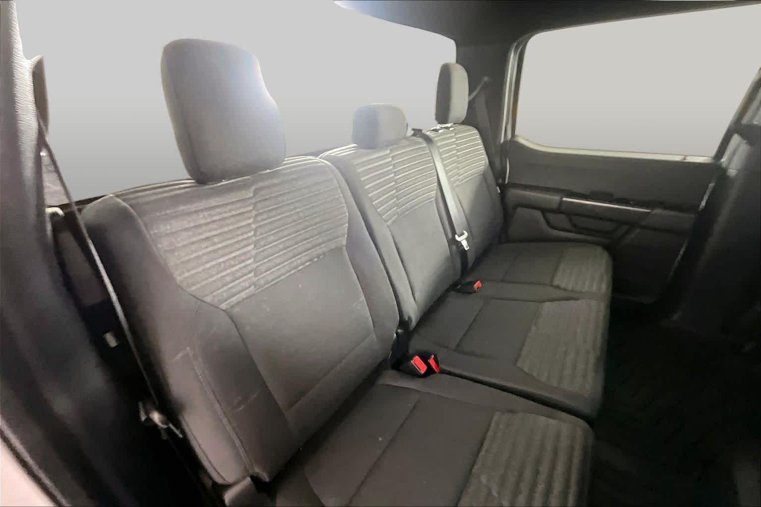 Used 2023 Oxford White Ford XL image 19