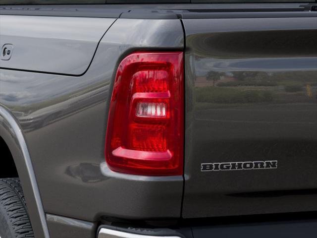 New 2026 Granite Crystal Metallic Clear-Coat Exterior Paint RAM Big Horn/Lone Star image 35