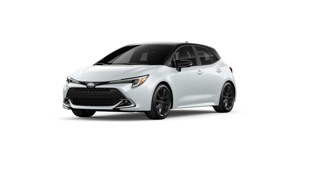 New 2027 Wind Chill Pearl with Black roof Toyota XSE image 23