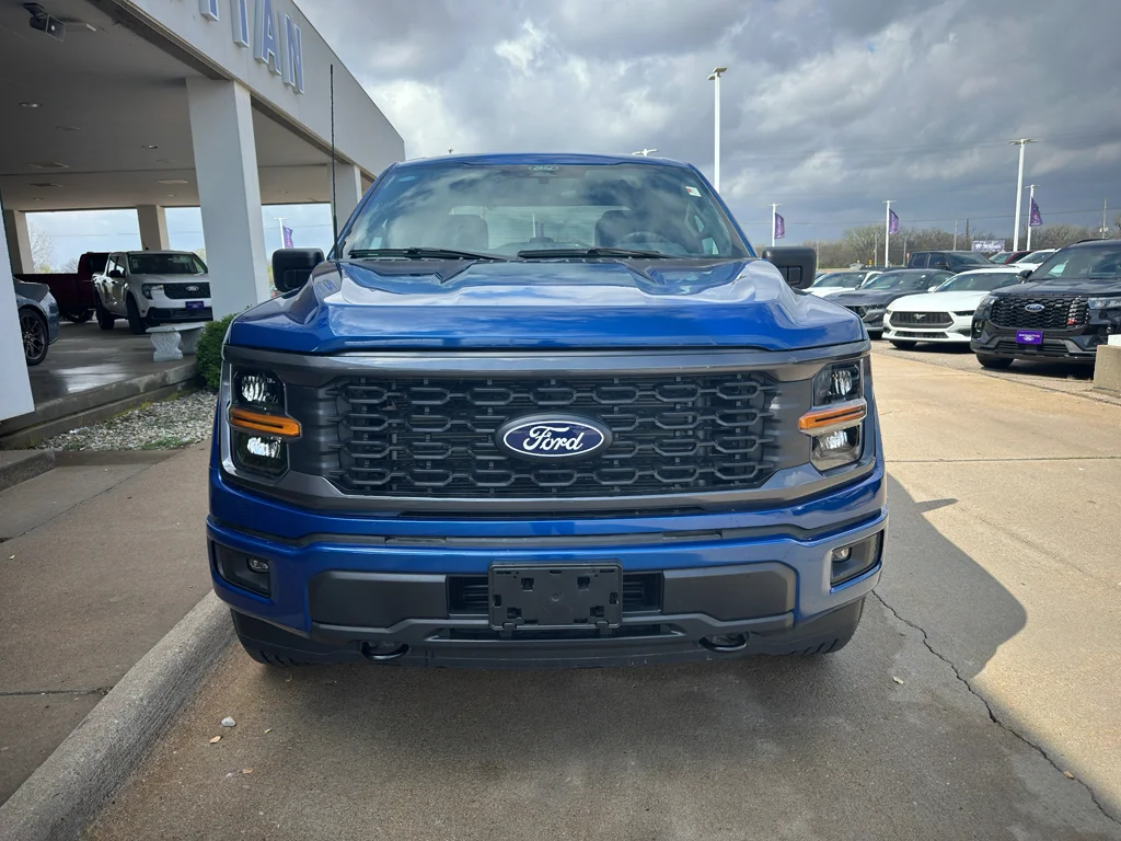2025 Ford F-150 STX - Photo 8