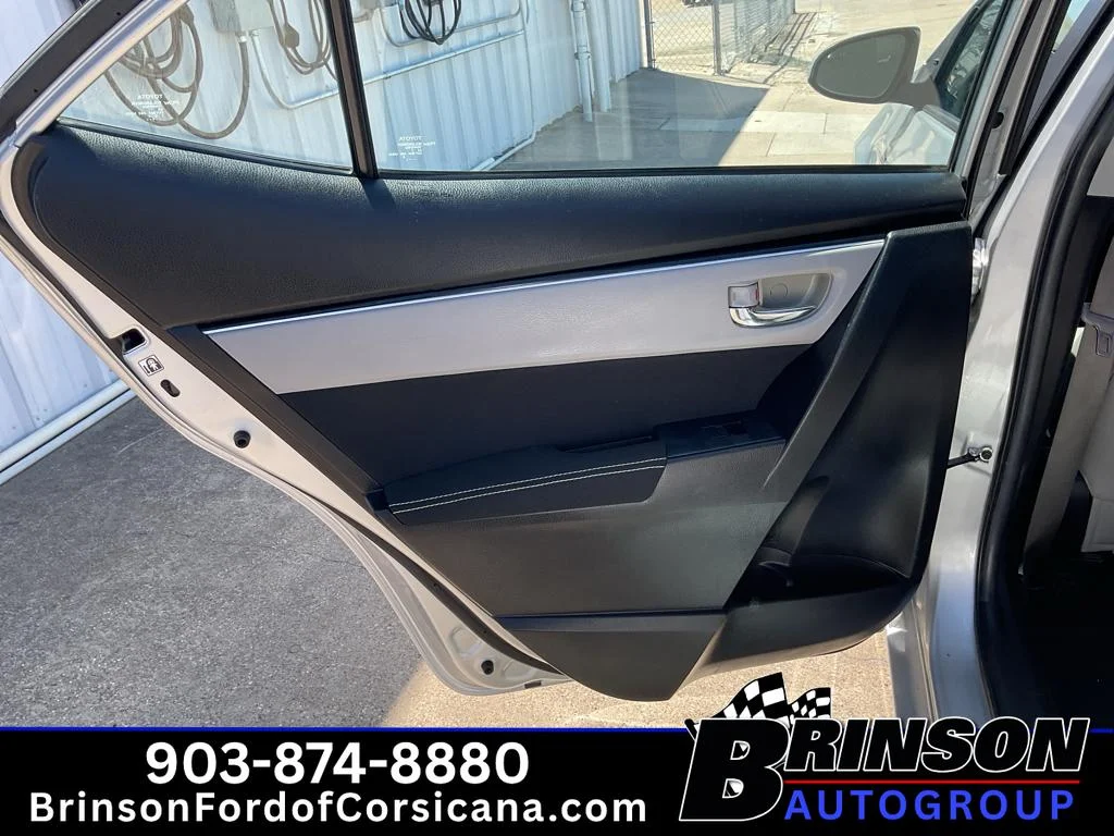 Used 2018 Classic Silver Metallic Toyota LE image 14