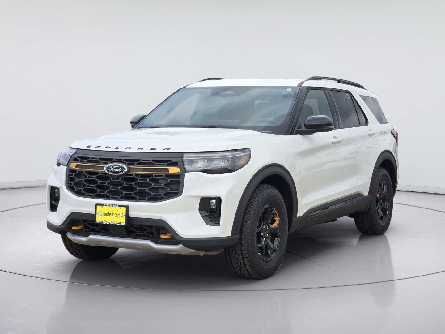 New 2026 Star White Metallic Tri-Coat Ford Tremor® image 2