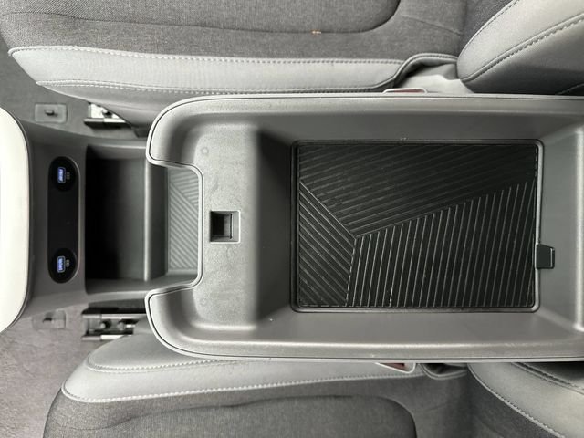 Certified Used 2024 Blue Hyundai SE image 21